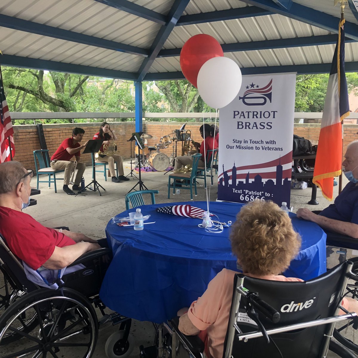 We performed the very first concert for the #veterans at the NYC Health + Hospitals/SeaView since Valentines Day of 2020. It was a very emotional performance not only for the veterans and our musicians but for the staff and nurse who have been sacrificing since the pandemic began