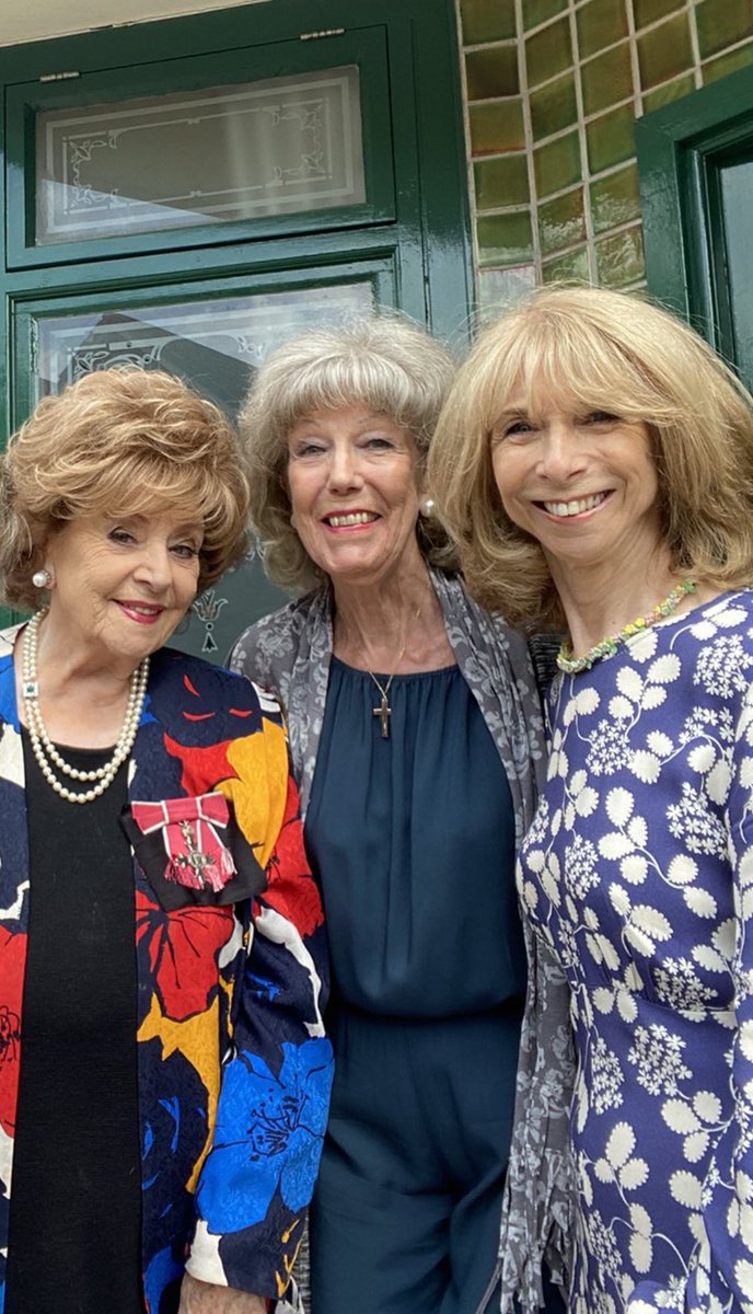 Good to see atomic kitten reforming for the Euros 💛💙