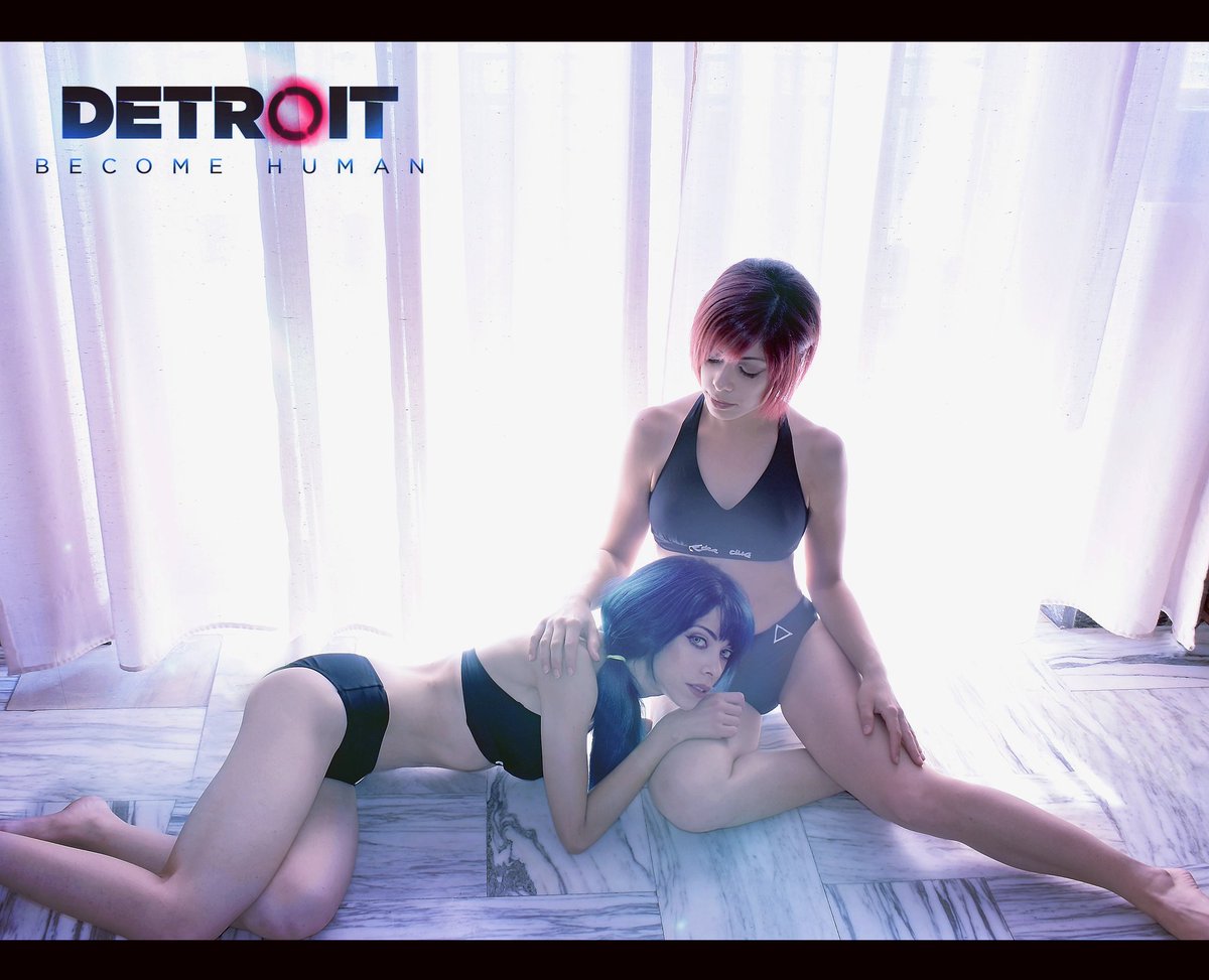 FiammahPrice's tweet image. "I wanted to live. I wanted to get back to the one I love."
#DetroitBecomeHuman 
Me as #bluehairedtraci, @claudiaclairef1 as short hair #traci. #quanticdream #dbh #wr400 #echo #ripple #edenclub #ameliaroseblaire