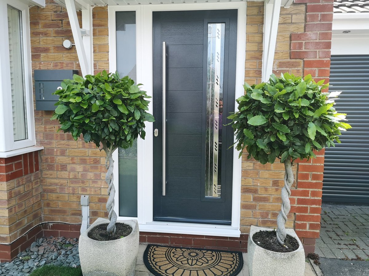 spectrumwindows's tweet image. We have installed some more lovely products today, ranging from modern to traditional. Looking superb, lovely colours👌👏