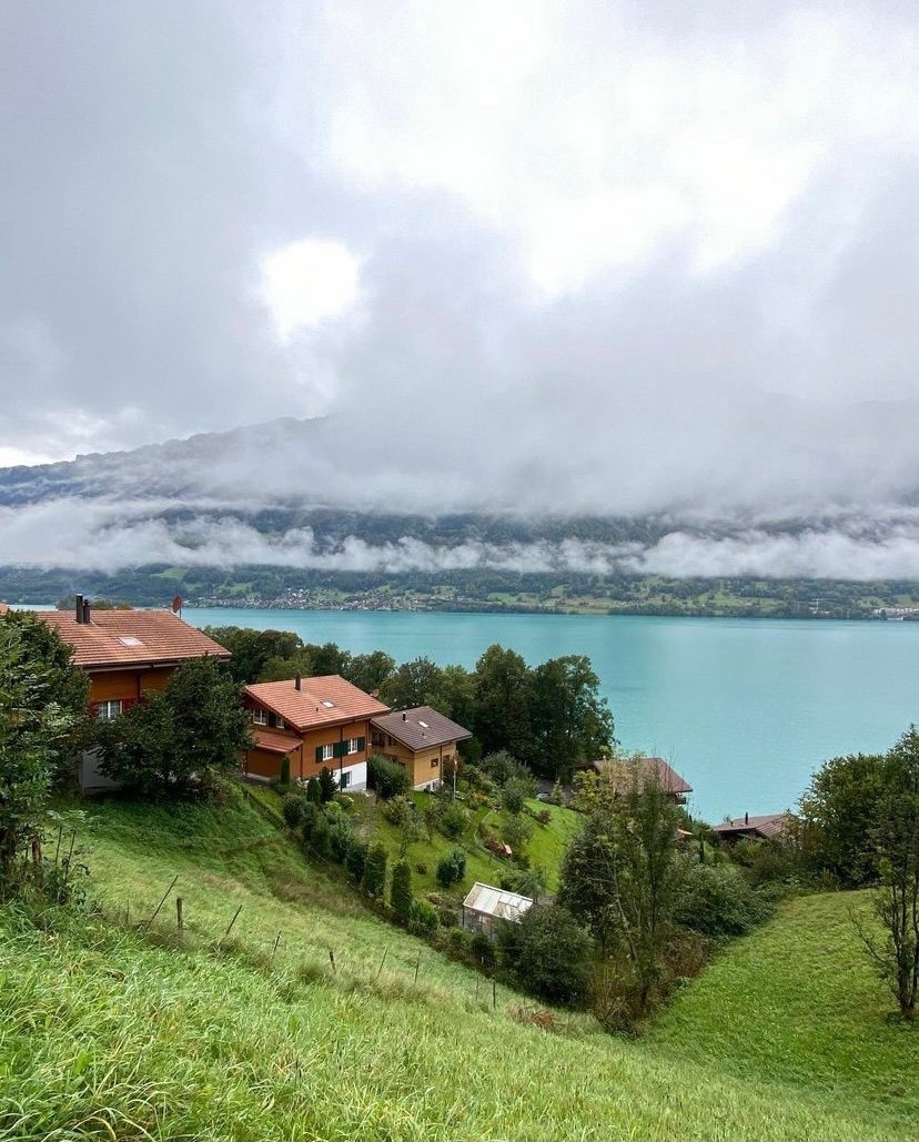 بحيرة برينز - سويسرا