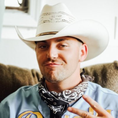 KleiberEvan's tweet photo. 📸:@KatieA54321 #NewProfilePic https://t.co/nMKJOEwfjI