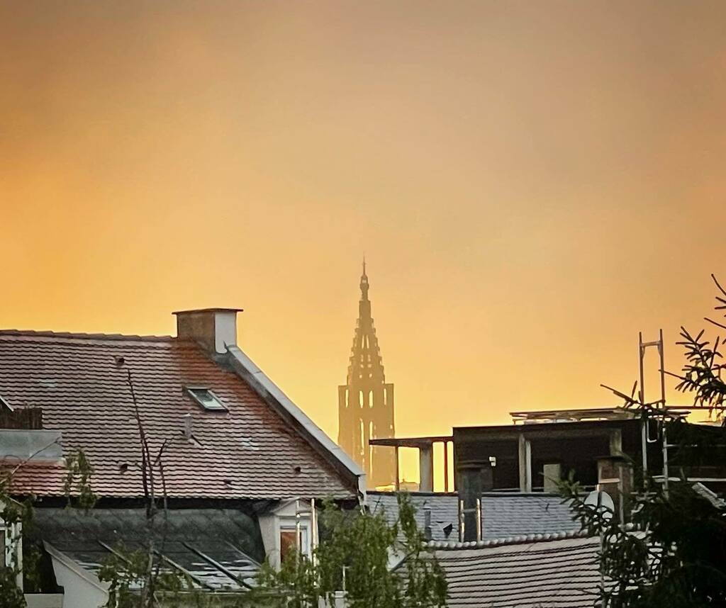 outlandos's tweet photo. #Sunset #Strasbourg * #new #igersfrance #igersstrasbourg #strasgram #instastrasbourg #strasbourgcity https://t.co/XSwHS2ItR7 https://t.co/ptefZjpCnz