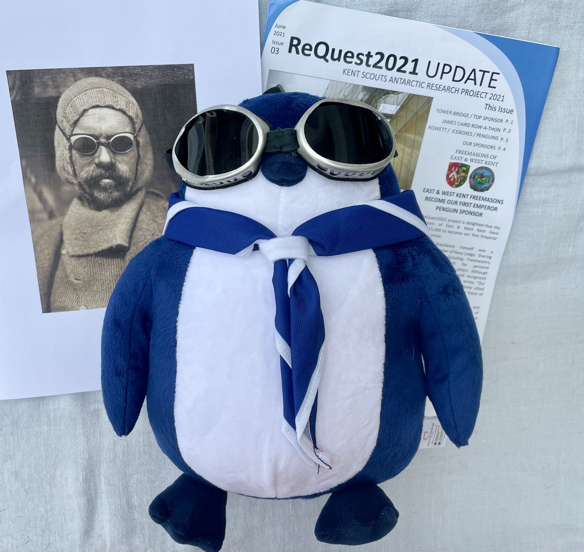 Quest Chronicle tweet media