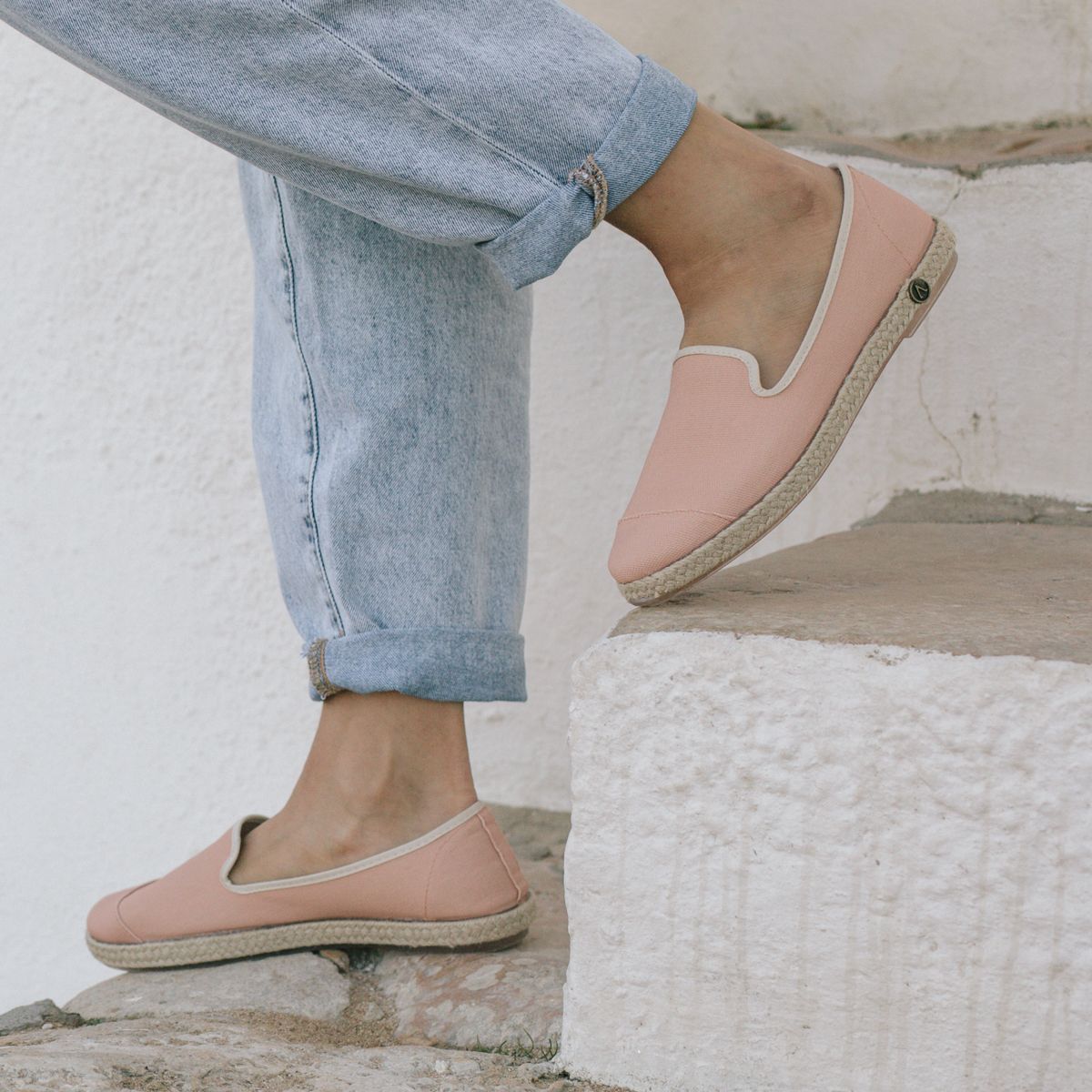 La vie en rose 🌷🌸💖 
👉 bit.ly/3i7wDK6