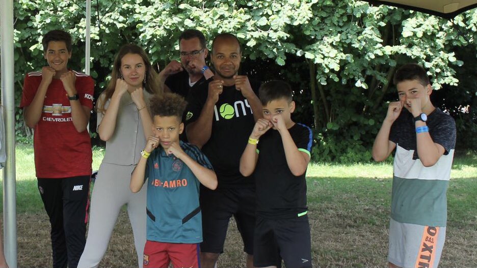 De #Droomzomer is een unieke shortbreak in eigen land voor jong en oud. Met mountainbikeclinics 🚴, marshmallow-avonden en bokslessen 🥊 was er deze week weer volop vertier voor de jonge gasten op het park. Benieuwd naar alle mogelijkheden? Check de Droomparken app! 📲