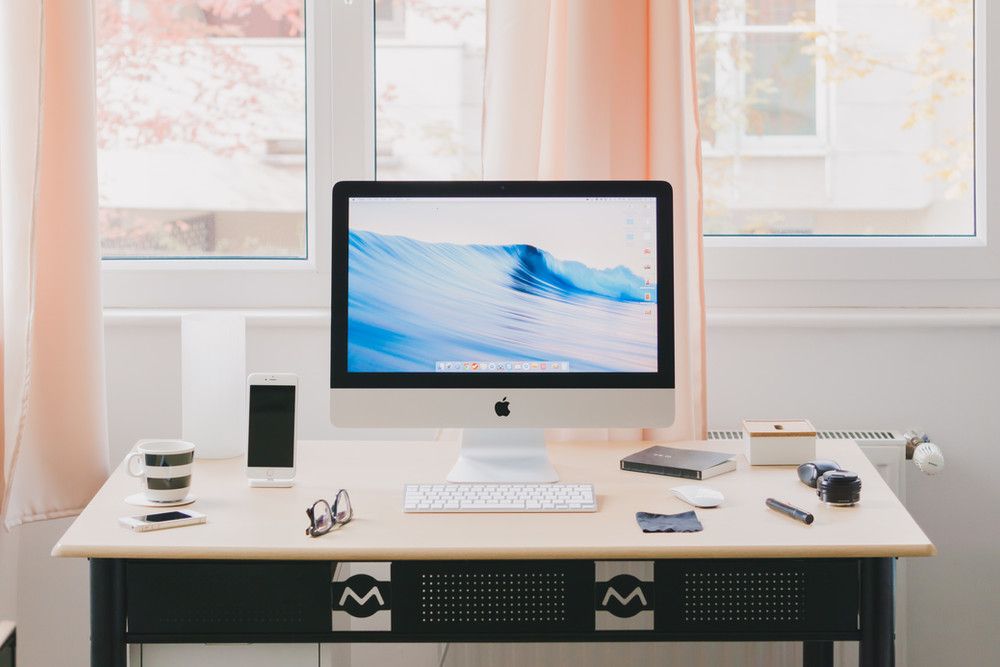 HRTailorMade's tweet photo. How’s your morale? Just because you aren't in your usual workplace doesn't mean you can't maintain your workplace morale. Here are some practical suggestions to stay positive while working remotely. https://t.co/f2Ks6xPsnY https://t.co/bSCvy96HYE