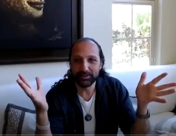 "Les maladies pourraient être le résultat d'une décohérence (perte de cohérence) des informations dans une région de l'espace dans votre corps". Nassim Haramein