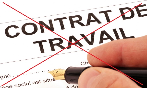 ⚖️Désormais un #salarié est fondé à demander une résiliation judiciaire de son contrat de travail au motif que l'employeur n'a pas réalisé le document unique legifrance.gouv.fr/juri/id/JURITE…
#DUERP #Employeurs #CourCass