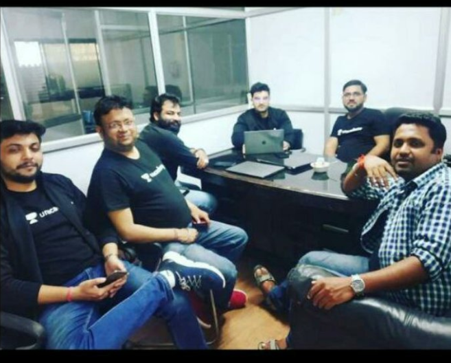 PragyaS15141427's tweet photo. On the occasion of guru purnima. I want to thanks you my GURUKUL family gurus who has always guided me and support me in all positive way @SumitRathi03 @AbhishekABC123 @PraveenIAS2110 #GURUKUL https://t.co/LmMav7E5T3