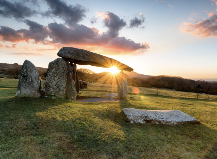Bold and beautiful: #Wanderlust's founding editor <a href="/Wanderlust_Lyn/">Lyn Hughes</a> has rounded up 12 of Britain's most mysterious ancient sites. How many have you been to? >
bit.ly/3vIvy0k

<a href="/VisitBritain/">VisitBritain 🇬🇧</a>