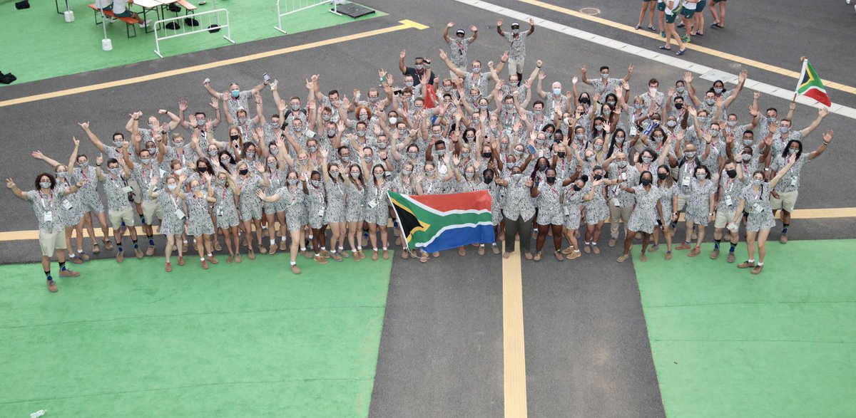 TEAM SOUTH AFRICA 🇿🇦🙌

#Tokyo2020
#OpeningCeremony