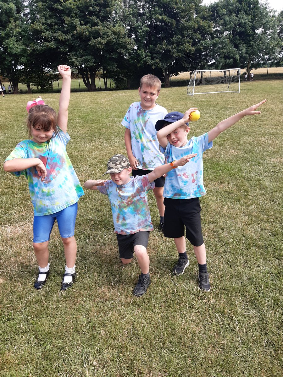 maple_yr3's tweet photo. Maple Class showing off their t-shirt designs. https://t.co/v7bJAV54Of