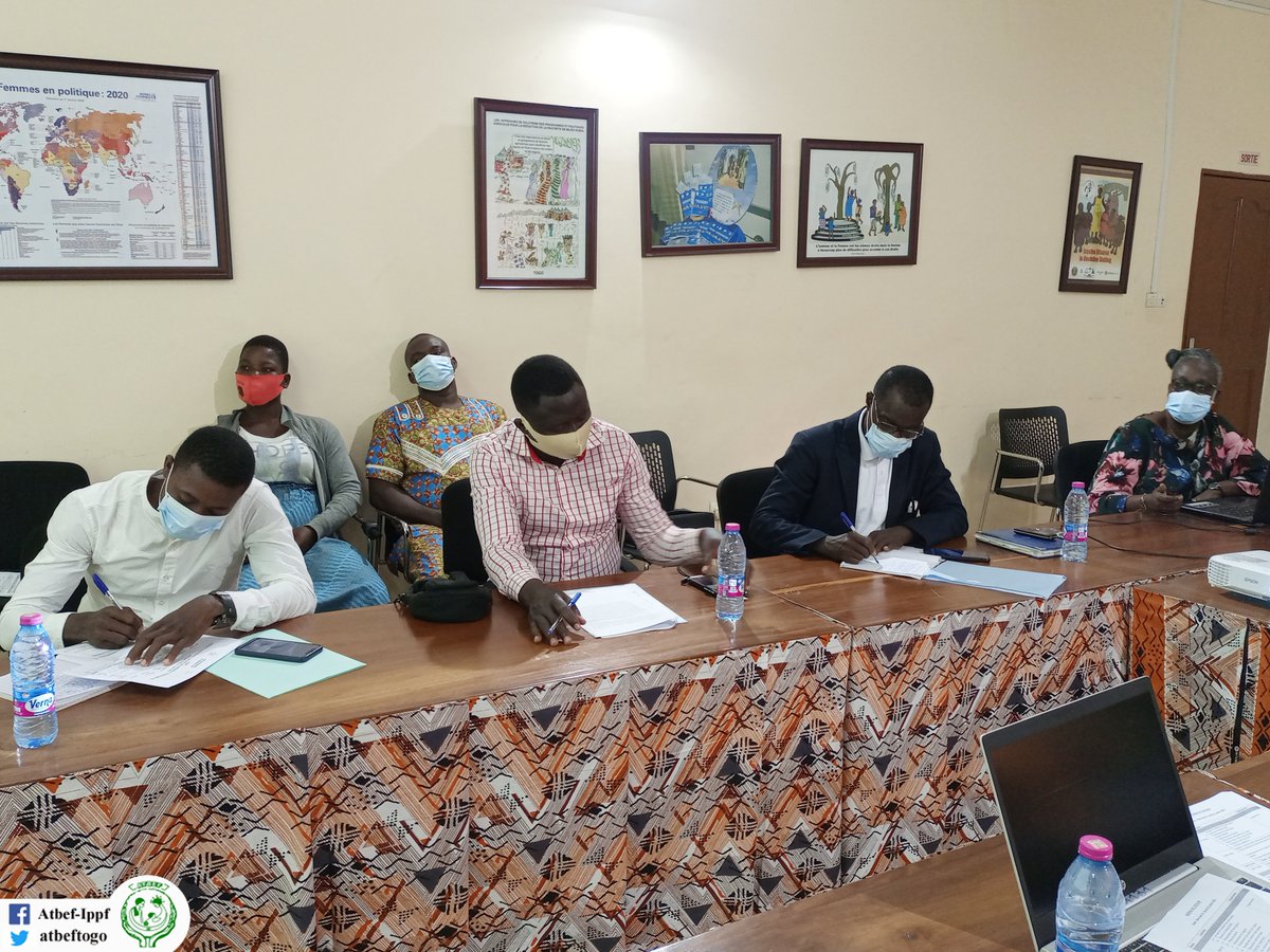atbeftogo's tweet photo. L’ATBEF a participé du 21 au 22 juillet 2021 aux travaux de l’atelier d’élaboration des contenus des émissions et enregistrement des émissions-types dans la mise en œuvre du projet : « Prévenir les violences sexistes et les violations des droits SR des adolescents pour réduire... https://t.co/MkhLQzHTw3