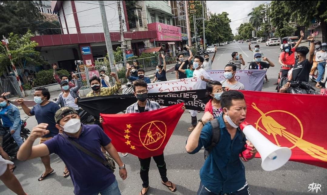 KaungMyetMin's tweet photo. Mandalay’s Anti-Junta coalition strike this afternoon!!!
No matter how they oppress us, we won’t give up and will fight for our freedom and justice!

#ICJ_BringSACToJustice
#July23Coup 
#WhatsHappeningInMyanmar https://t.co/a3KYQ2CLpj