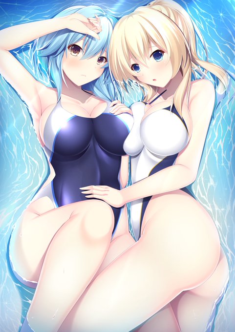 だいたい競泳とビキニを半々で描いてた
#海の日なので水着貼る 