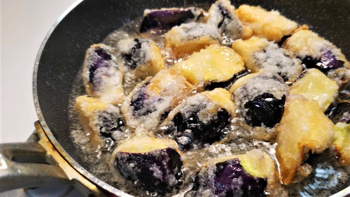 ナス好きさんは是非！とっても美味しそうな、ナスの唐揚げレシピ！