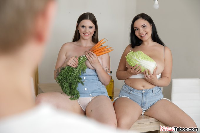 2 pic. NEW RELEASE 🔥 on https://t.co/BVupqqPMul

"Healthy As Fuck"

❤️@SofiaLee_XXX
❤️@tayleew00d

Exclusive