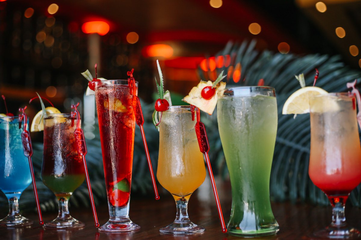 Although we can't enjoy one of the many delicious cocktails we have on our menu, we can still dream about it until that day comes around again, hopefully real soon...! 🍹#Cubana