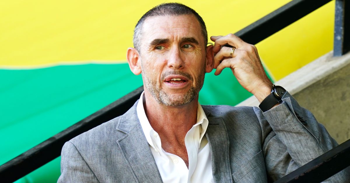  HAPPY BIRTHDAY To former Arsenal and England defender Martin Keown, who is 5  5  today... 