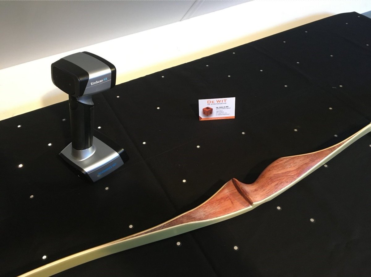 MakerPoint (@makerpoint) on Twitter photo De Wit 3D Engineering heeft voor Simons Bow Company traditionele productie met 3D-scannen en frezen combineert om de beste kwaliteit te bereiken en een deel van het productieproces te versnellen. Dit hebben ze gedaan met behulp van de <a href="/Shining3D/">Shining 3D, Inc.</a> EinScan HX. De Wit 3D Engineering heeft voor Simons Bow Company traditionele productie met 3D-scannen en frezen combineert om de beste kwaliteit te bereiken en een deel van het productieproces te versnellen. Dit hebben ze gedaan met behulp van de <a href="/Shining3D/">Shining 3D, Inc.</a> EinScan HX.