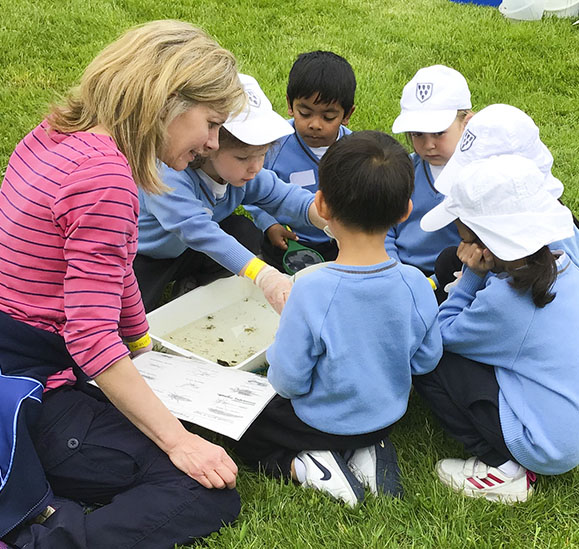 Trips, educational visits and plenty of opportunities to learn outdoors are just some of the reasons why Reception at Crosfields is so special. Learn more here: bit.ly/3iI1E7E 
#CrosfieldsJuniorSchool #CrosfieldsReception #CrosfieldsEarlyYears #EYFS #RdgUK #Woky