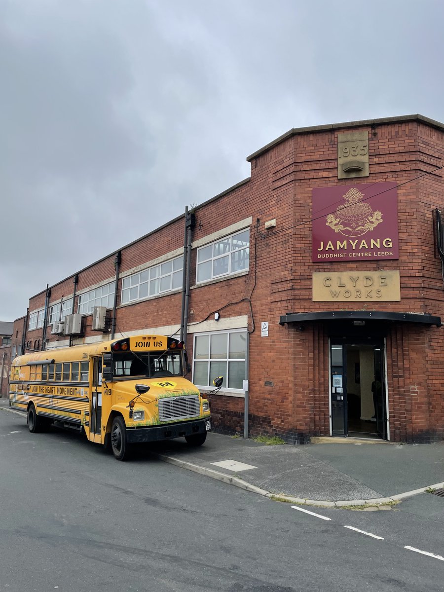 Today we were visited by the 'Heart Bus'! We're also welcoming the Kinder Leeds group today as part of the planning for the festival later in the year. 

@kinderleeds @TheHeartMovUK #kindness #Mindfulness