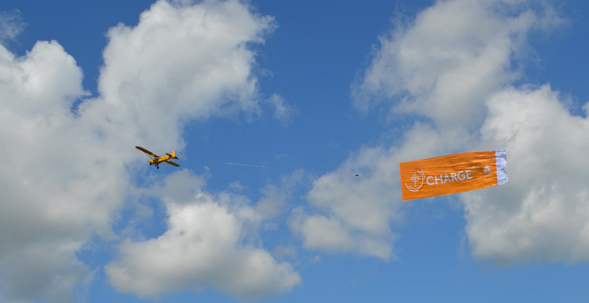 Leuk artikel van <a href="/NOS/">NOS</a> over luchtreclame met onder andere ons vliegbedrijf AerialMedia nos.nl/artikel/239026…