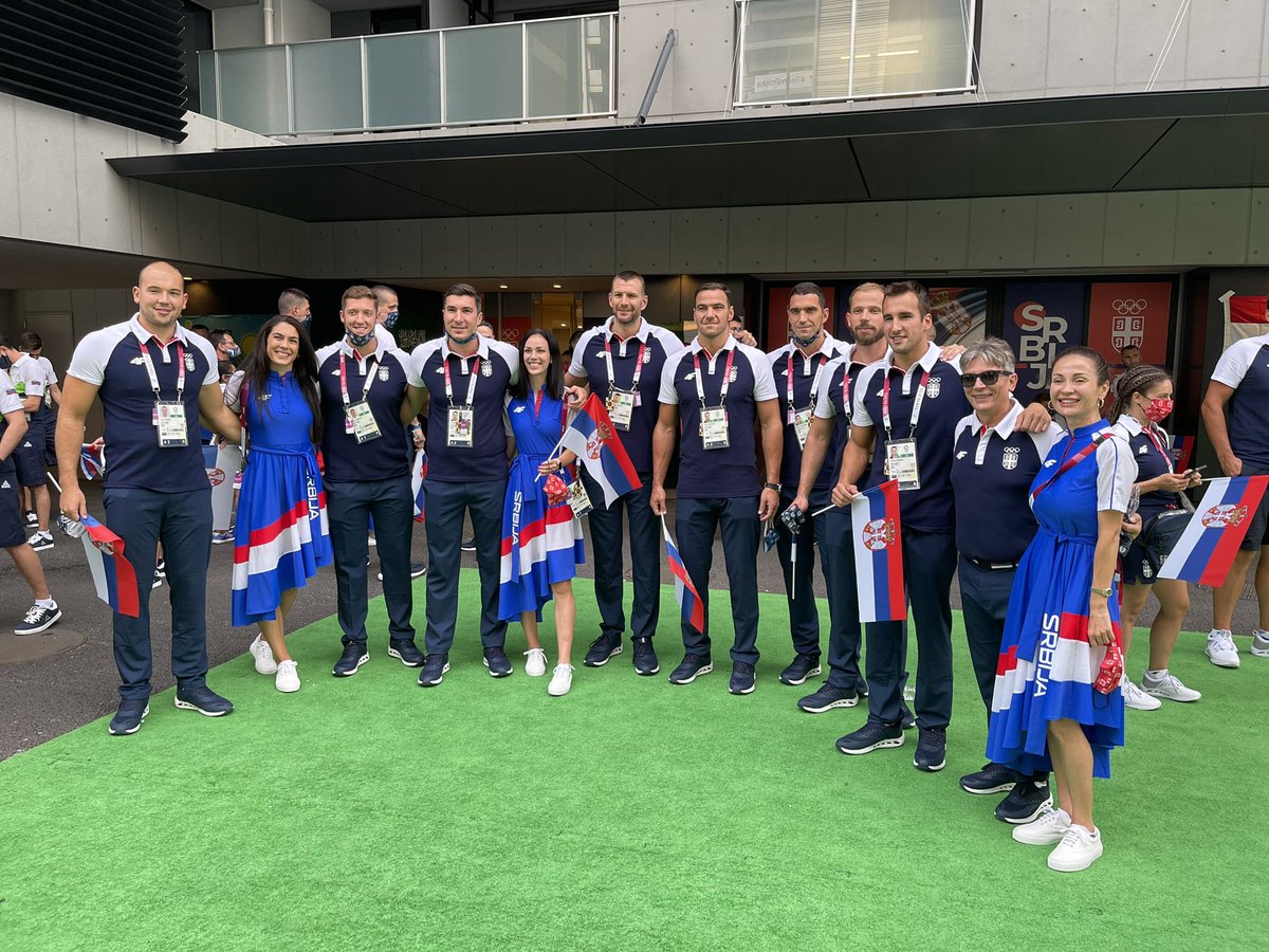 OKSrbije's tweet photo. #TeamSerbia 🇷🇸 je spreman za polazak na Ceremoniju otvaranja XXXII Letnjih Olimpijskih igara #Tokyo2020! 🎉

#JedanTimIstiCilj 🙌🏻 | #Olympics https://t.co/UMi0ttmIcZ