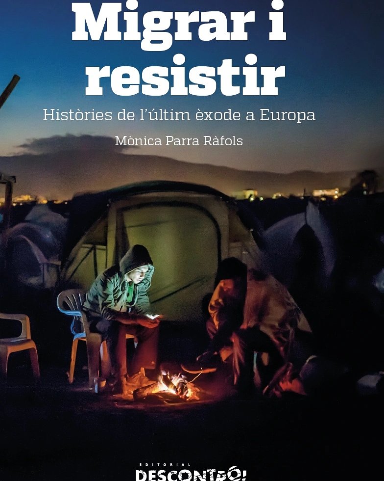 JeronimoPopular's tweet photo. #recomanaciólectora de la #bibliotecapopular del llibre #migrariresistir de la Mònica Parra que va presentar el seu llibre a @CSOelsTimbres gràcies a @caniculesvdk Narra la seva experiència en camps de refugiats en una Europa que vulnera el dret a la vida  #noborders https://t.co/LmqA4GxLQk