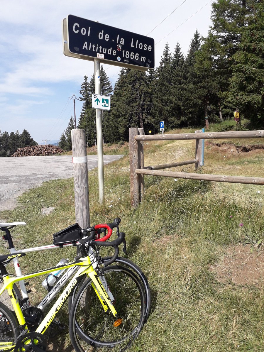 Guilhem_Klein's tweet photo. Mais vous prenez jamais de vacances @FFLose ? #ventdeface 
@Tomeototo https://t.co/C8bo6yEVFB
