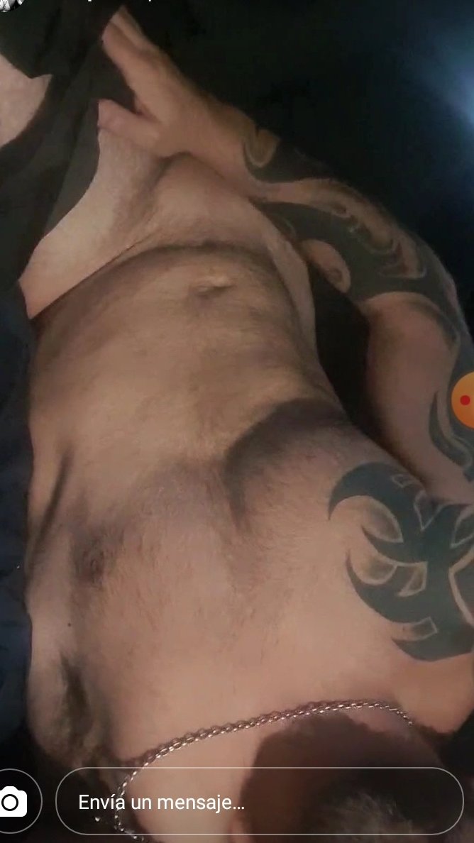Franco22Ca's tweet photo. Alejandro pavon, Hermoso macho hetero, 35 años, cordobes...
Rt para mas contenido. https://t.co/kWzimjzGVu