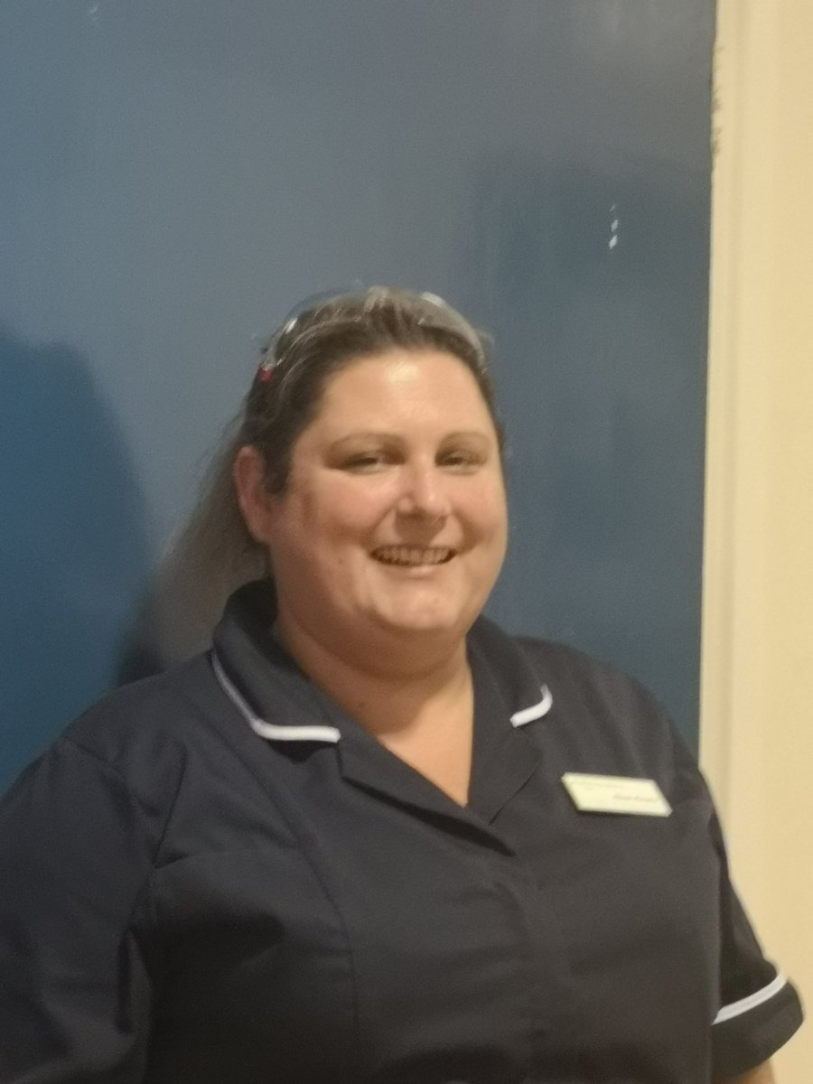LindsayMutyava1's tweet image. A huge neuro welcome to Alison who has joined the @LTHTNEURO senior nursing team this week as B7 on L28. Welcome to the team Alison. 
#neuroheros #teamneuro
@ShanazHussain15 @KangaAlly @fiona13drummond @emma1wright39