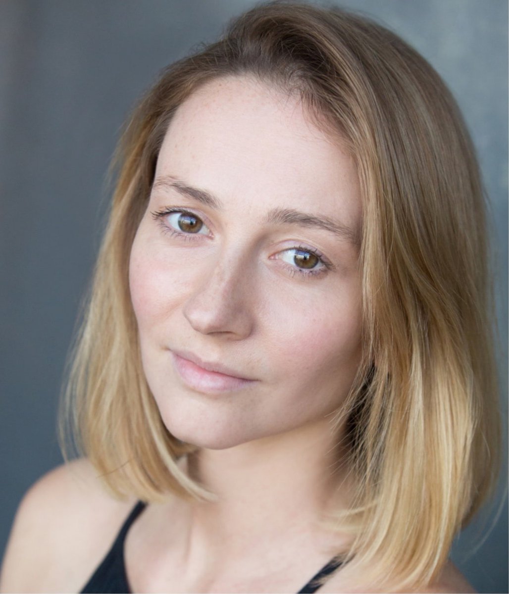 Can you imagine being that one person?

<a href="/LizzAarynStants/">Lizzie Aaryn-Stanton</a> is superb at capturing the horror, observing this familiar but terrifying landscape, &amp; narrating to us, an audience of silent flesh statues she's found, her heart-breaking quest to pass non-time in eternity. 👏 #StillWater