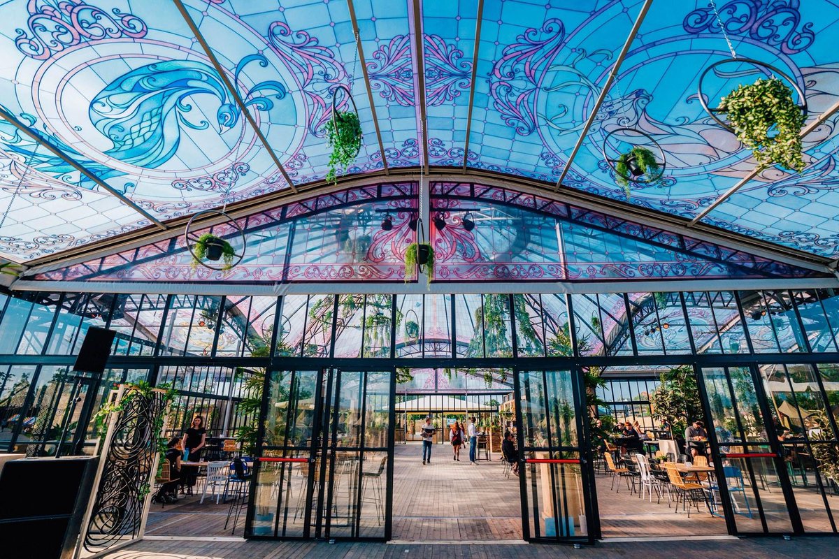 SpanTechInt's tweet image. Throwback to the world premiere of Grand Palais at Tomorrowland! We are very excited for Tomorrowland 2022! 

Get in touch with our event specialists at +32 2 732 57 93 

About Grand Palais lnkd.in/gJgZdCp

#spantech #festival #tomorrowland #events #grandpalais