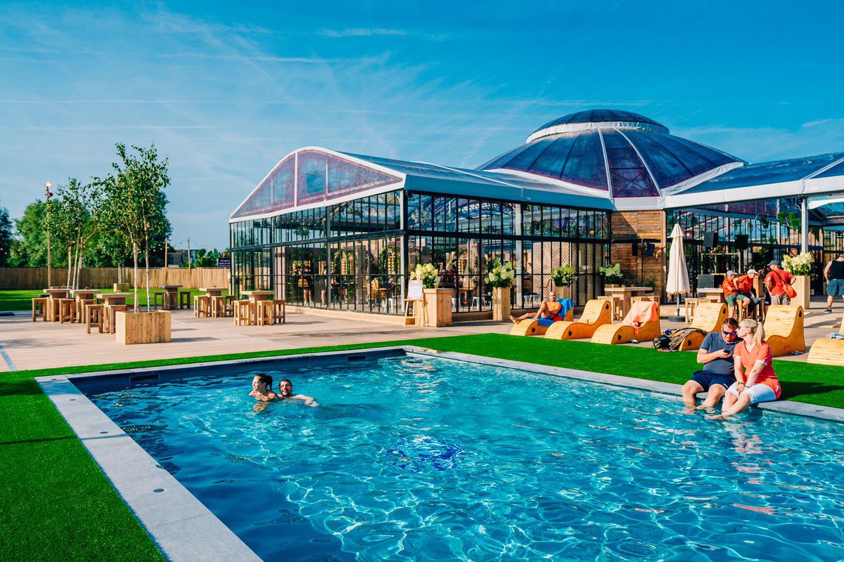 SpanTechInt's tweet image. Throwback to the world premiere of Grand Palais at Tomorrowland! We are very excited for Tomorrowland 2022! 

Get in touch with our event specialists at +32 2 732 57 93 

About Grand Palais lnkd.in/gJgZdCp

#spantech #festival #tomorrowland #events #grandpalais