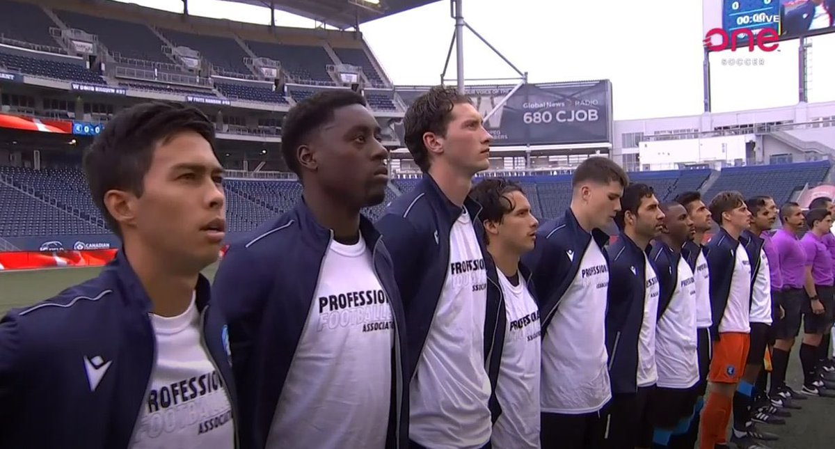 JoelDHardenNDP's tweet image. Solidarity with players from @atletiOttawa, #OttawaCentre’s local pro soccer club, who are facing fines for demanding union recognition. 

Message to @CPLsoccer management: players deserve respect, they deserve a union. Recognize the @canada_pfa. #RecognizePFACan #CanPL