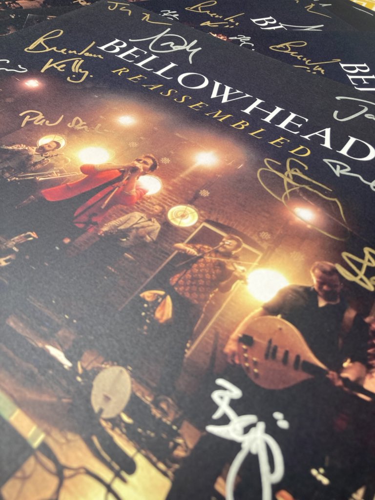 hudson_records's tweet photo. We’ve still got a handful of @Bellowhead Double LP & signed artwork bundles left to pre-order. Get them whilst you can! #reassembled #hudsonartist #newrelease #bellowhead
https://t.co/IYOw3f1UJh https://t.co/c0JLElveiA
