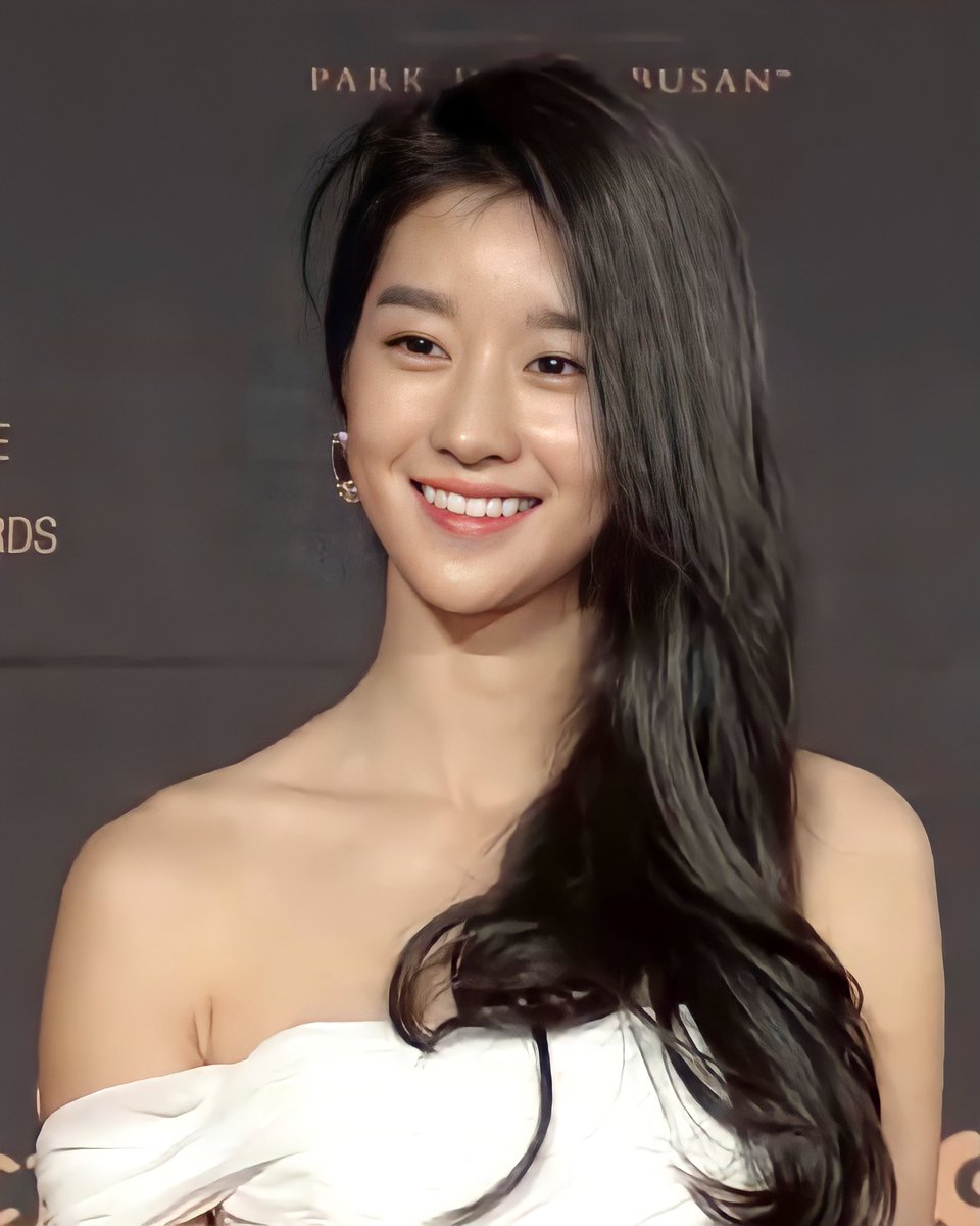 SEOYEAJIWORLD 서예지월드 tweet media