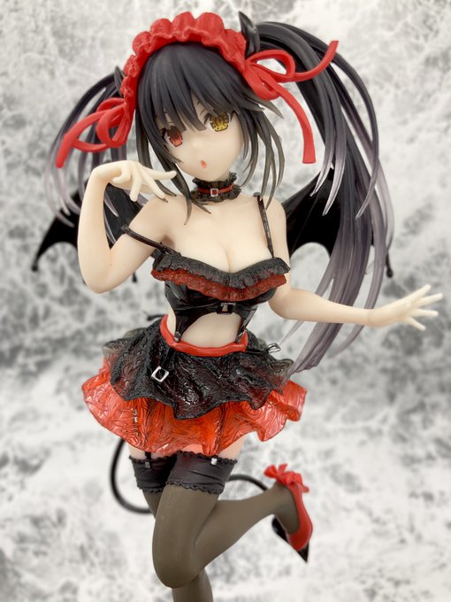 iPhoneのカメラで被写界深度設定できるの知らんかったので試してみたけどなかなか難しいですな。ズーム機能使えなくなるし。モデルは最近出たプライズの狂三ちゃん。 