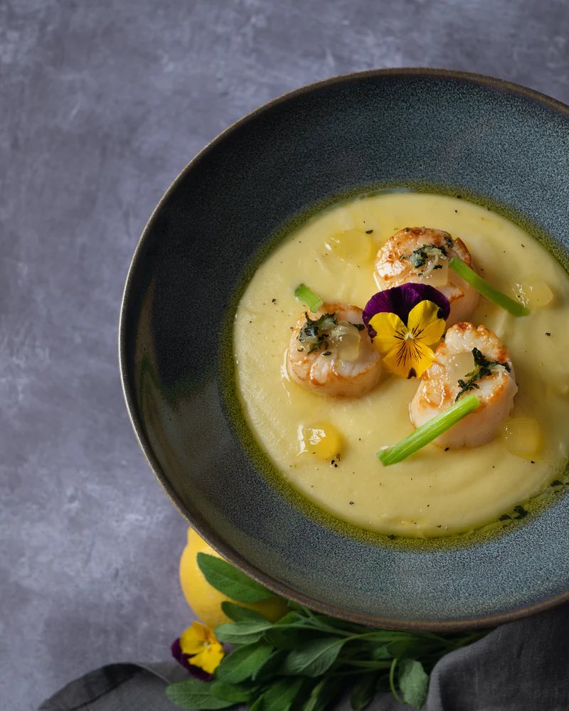 K O'Connell's Fishmonger (@k_fishmonger) on Twitter photo It’s #FreshFishFriday, and we have a sealicious recipe to kick start your weekend.
Check out our fleet, where you can see how to make Pan Seared Scallops with Cream Sauce in just a few simple steps.
<a href="/dunnesstores/">Dunnes Stores</a> <a href="/EnglishMarket/">The English Market</a> It’s #FreshFishFriday, and we have a sealicious recipe to kick start your weekend.
Check out our fleet, where you can see how to make Pan Seared Scallops with Cream Sauce in just a few simple steps.
<a href="/dunnesstores/">Dunnes Stores</a> <a href="/EnglishMarket/">The English Market</a>