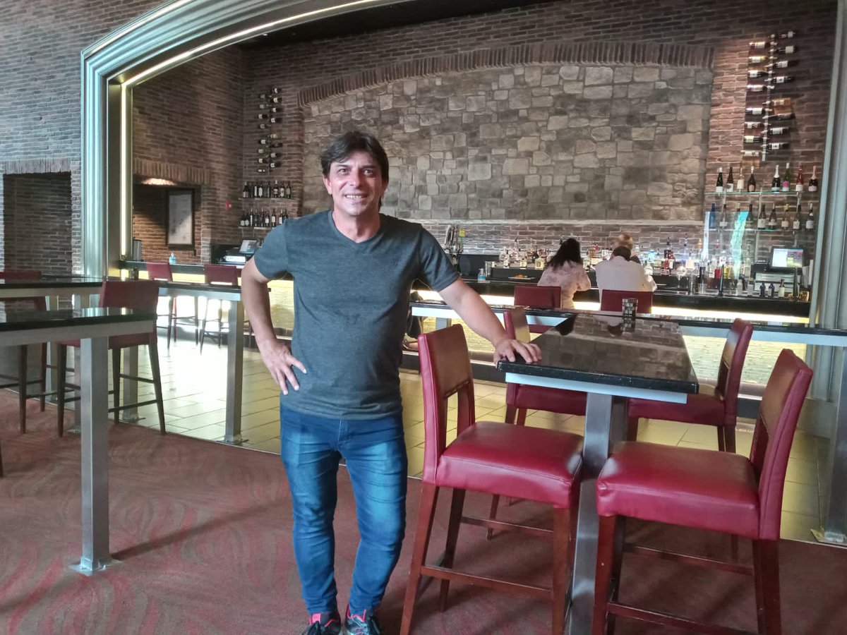 Feliz Viernes!
A seguir disfrutando que el merecido descanso y las buenas compañias son parte de la paga!
Brilla!