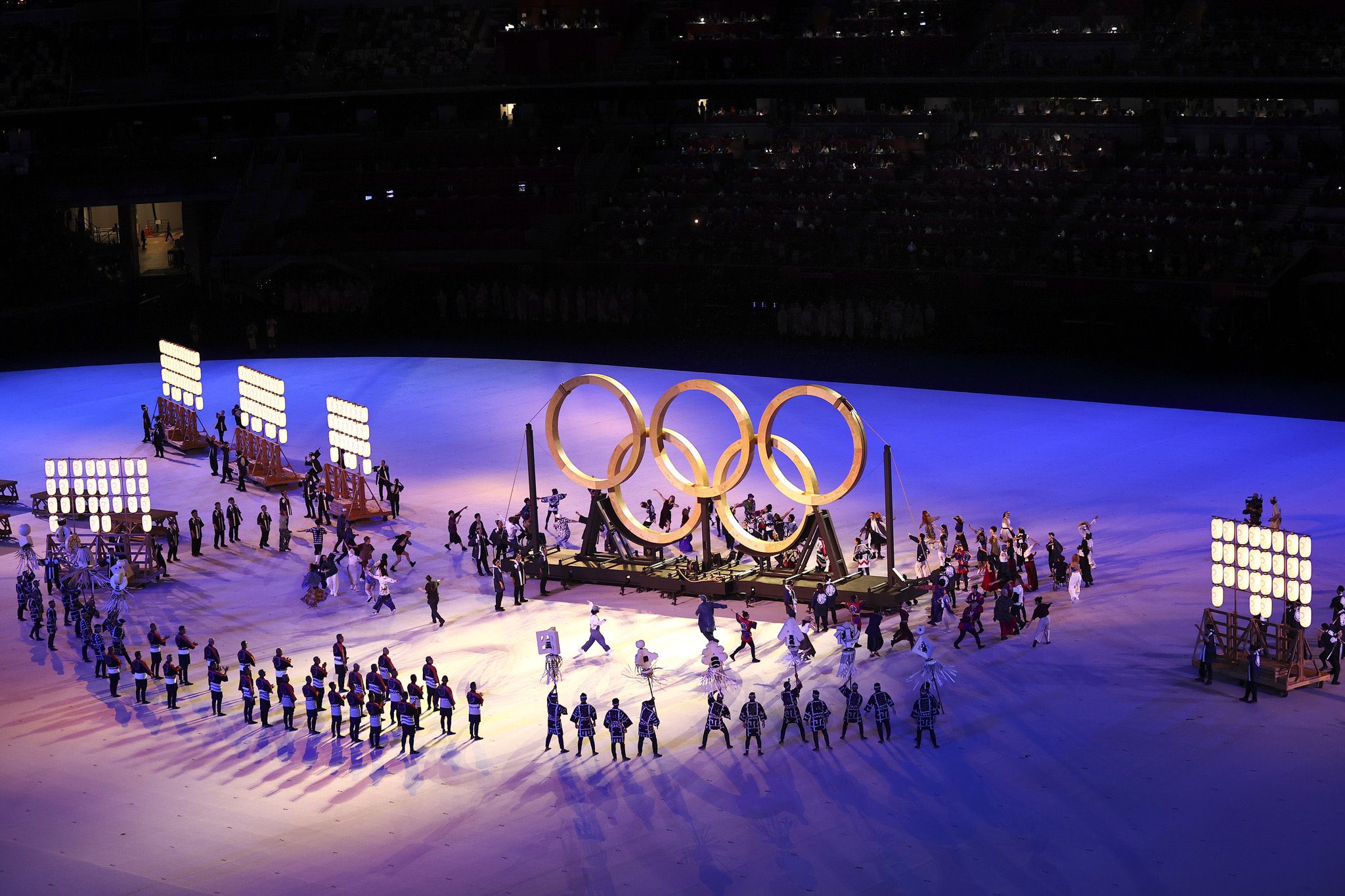 雪だるま 東京オリンピック開会式 真矢みきさん出てる 選手入場時 各国の紹介に漫画の吹き出しにしてて日本らしい 入場行進 ドラクエ ｆｆ モンハン Nierなど日本生まれのゲーム音楽流れてる Tokyo 東京 T Co