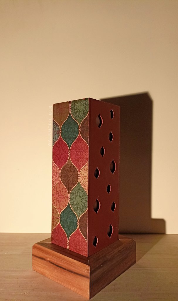 lakadoodledoo's tweet image. My parents lost their jobs during the pandemic. They started making home decor products out of our basement. My mom designs and my dad handcrafts them. They are now up for sale. 

RT for reach, DM for queries!!