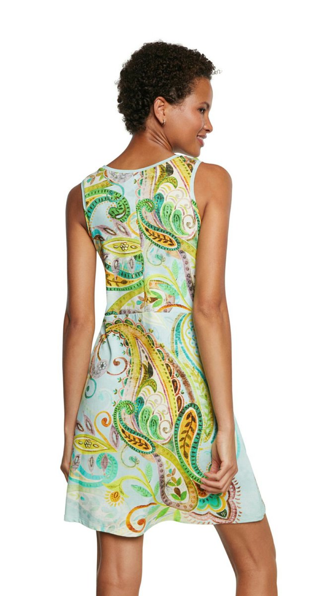 ModamenteCom's tweet image. Scopri la collezione Desigual: originalità e praticità nel tuo guardaroba! Positiva e colorata: la collezione Desigual è su Modamente. Per lei,  Desigual spazia dagli abiti formali in pizzo San Gallo o per un outfit gipsy da tempo libero.
COMPRA ADESSO SU WWW:MODAMENTE:COM