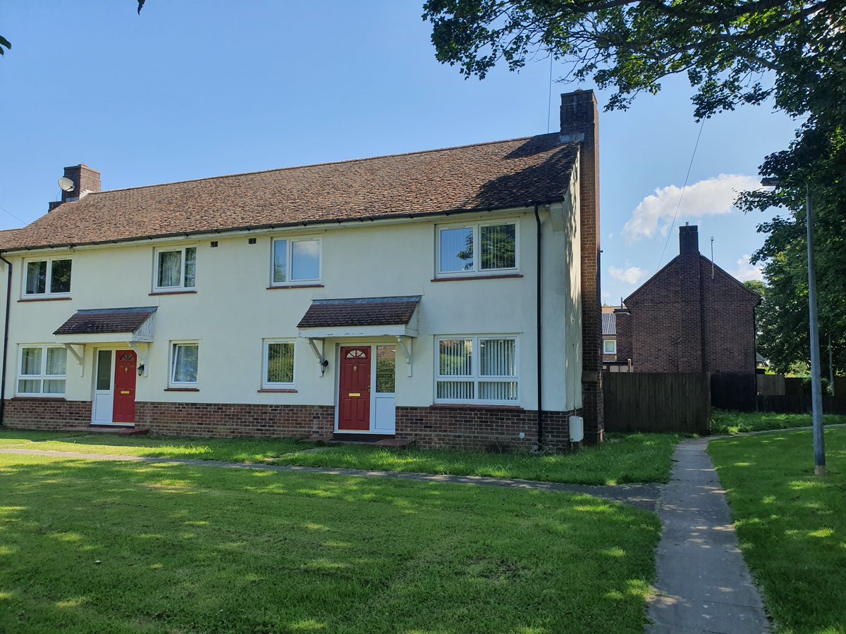 Thornhill Place, Longstanton, Cambs CB24 3EF: Spacious unfurnished two bedroom semi-detached house. Available Now  £895pcm Deposit £995.  Holding payment £206   EPC Rating: EER 64D EIR 61D      Council Tax Band B £1507.24 (2021/2022)