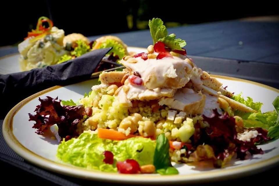 Sandwiches: Beetroot,hummus,roasted baby courgette and mixed leaves, or ham, Arran smoked cheese,mixed leaves and honey mustard dressing.
Look forward to seeing you…