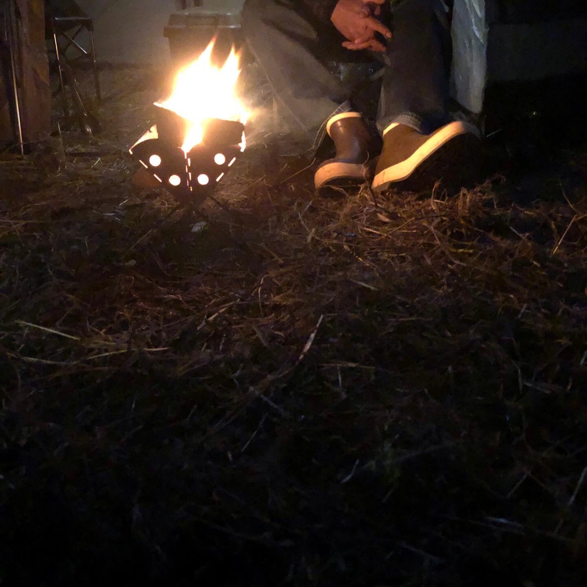 XtratufJ's tweet photo. 梅雨が明けましたね。
キャンプやバーベキューが楽しい季節になりましたね。
Xtratufのラバーブーツの活躍の場��、雨の日だけじゃないですよ。

＃釣り好きな人と繋がりたい
＃アウトドア好きな人と繋がりたい
＃キャンプ
＃カヌー
＃漁師 https://t.co/MjOnQ0Smo3
