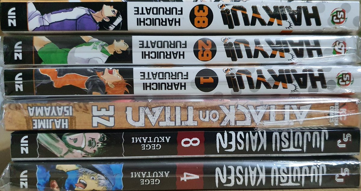 kkotsuo's tweet photo. wts lfb ph 

hi! i'm selling these mangas, let me know if you're interested :D 

rfs: not collecting anymore !! 

jujutsu kaisen haikyuu aot attack on titan snk manga https://t.co/6GgcR8qICq
