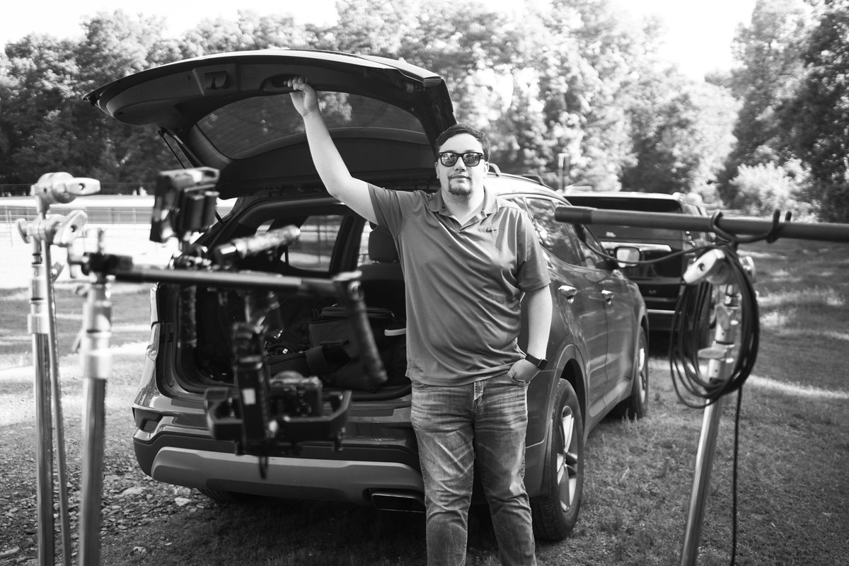 SeeSpotRunLR's tweet photo. Working hard or hardly working there Jordan? Our team is planning for a busy week of shoots coming up next week. #letsgo 👏 https://t.co/RQpB3Vri8v